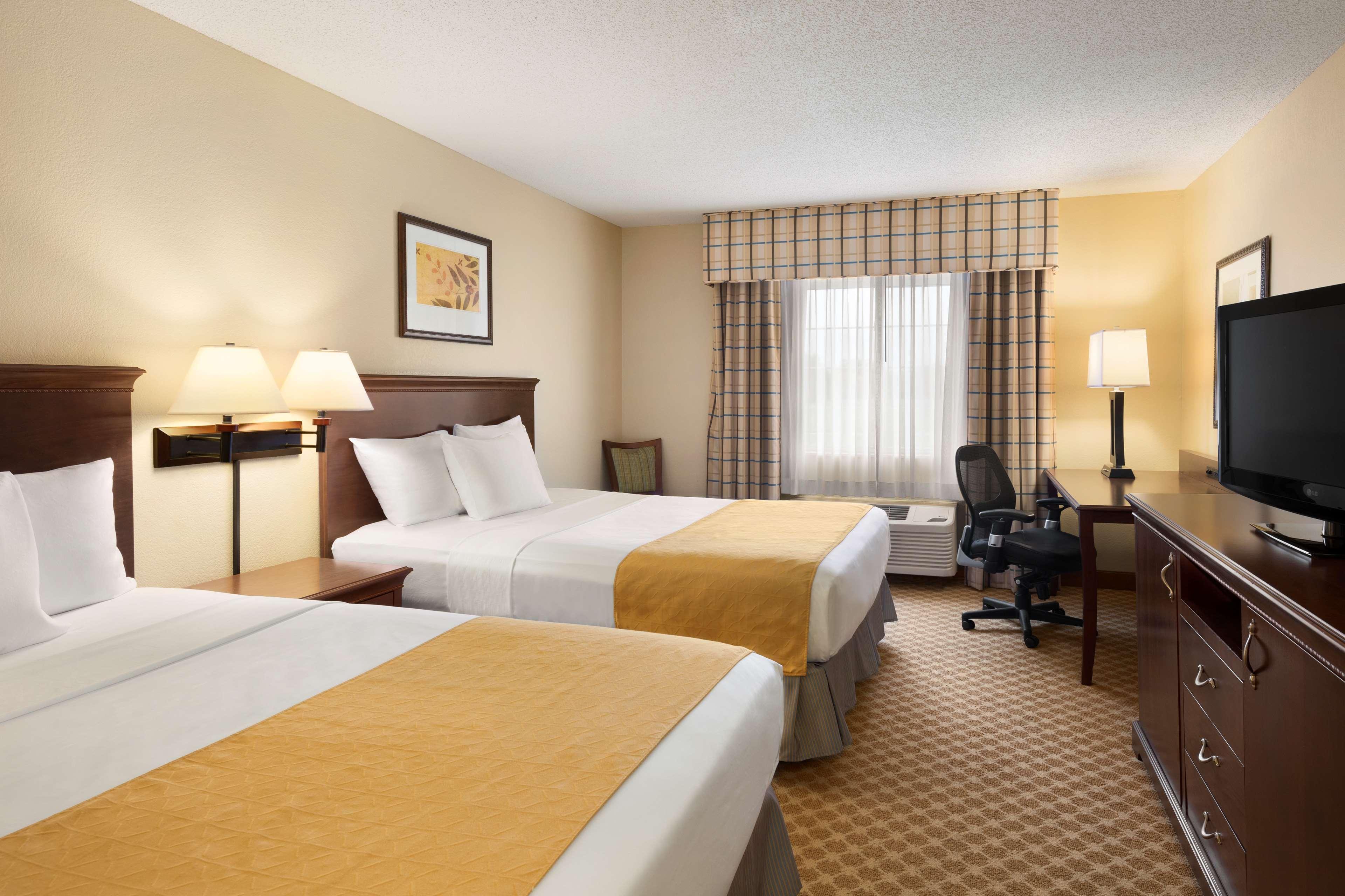 Country Inn & Suites By Radisson, Owatonna, Mn ภายนอก รูปภาพ