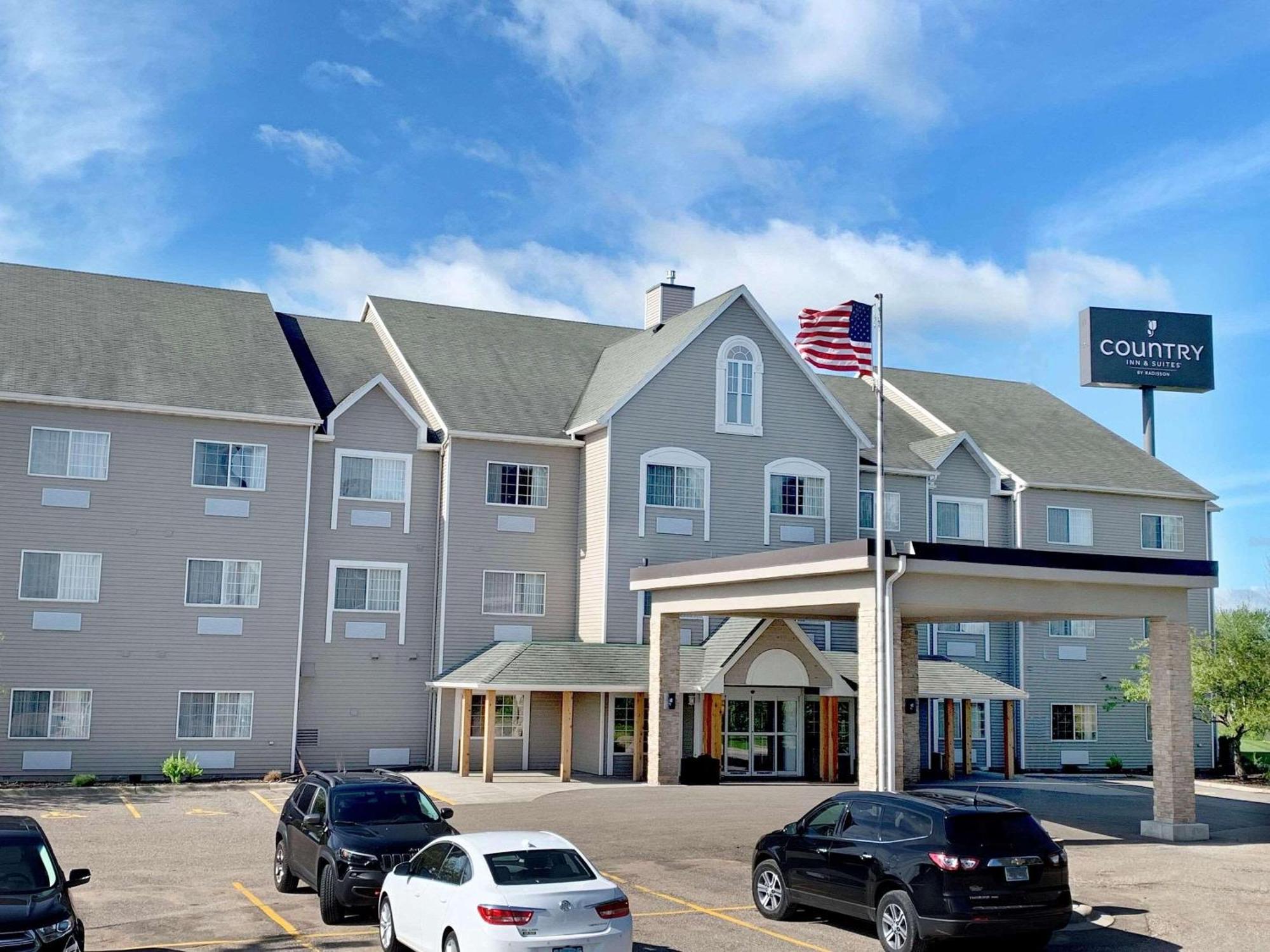 Country Inn & Suites By Radisson, Owatonna, Mn ภายนอก รูปภาพ